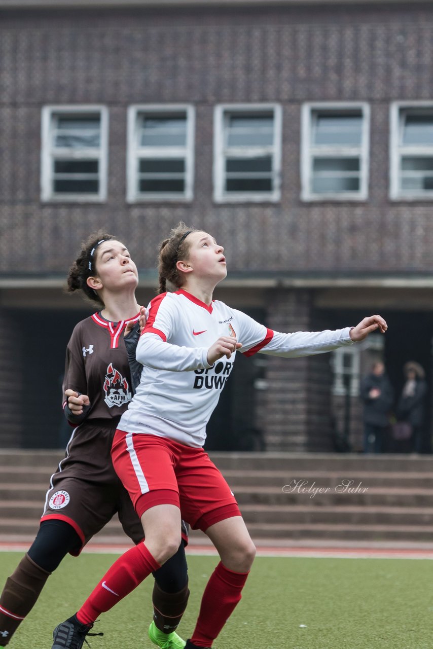 Bild 397 - B-Juniorinnen Walddoerfer - St.Pauli : Ergebnis: 4:1